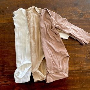 3 H&M long sleeve onesies in 12 months